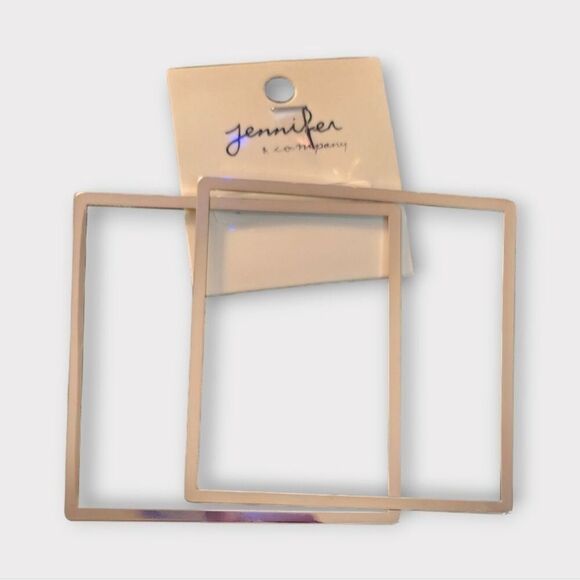 Jewelry - Jennifer & Company Large Silvertone Square Pierced Earrings